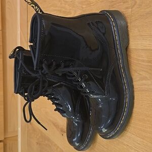 Dr. Martens 1460 Black Patent Lace-Up Boots, VGUC, 5 Youth, Statement Shoe